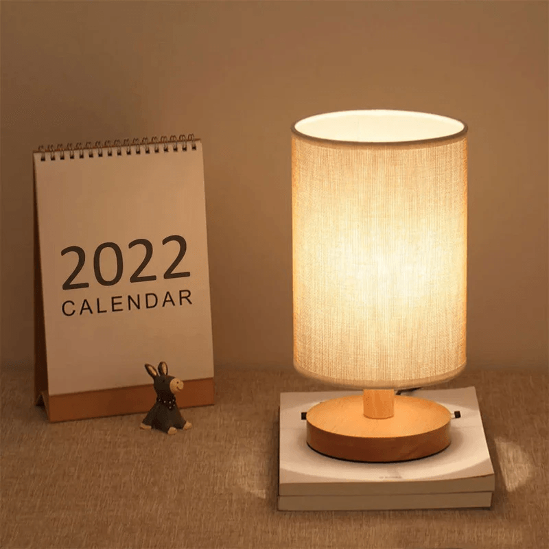 Luminária de Mesa em Madeira - Pine.D - PINE.D SHOP